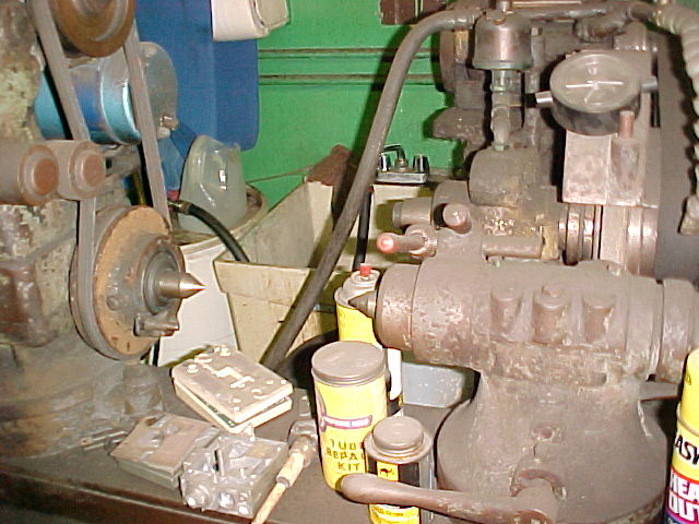 Brown &amp; Sharpe #4 ID-OD Grinder, Machine ID: 3781