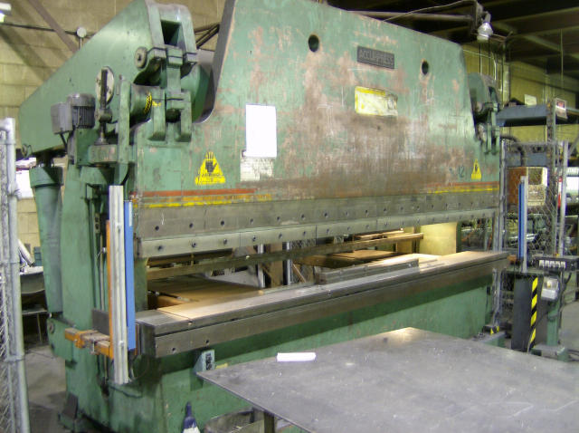 Accurpress 725012, Machine ID: 4532